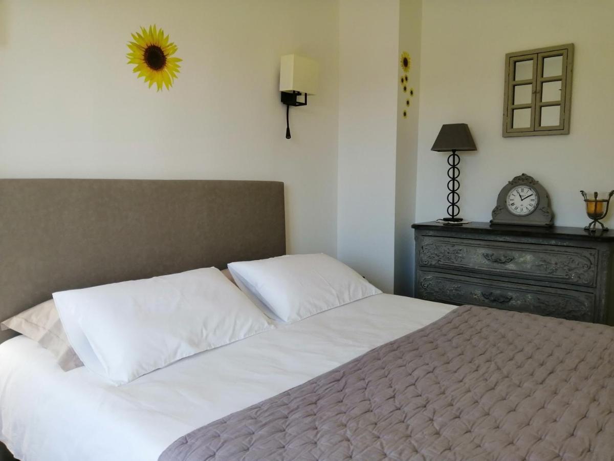 Le Cabanon De Laura Βίλα LʼIsle-sur-la-Sorgue Εξωτερικό φωτογραφία